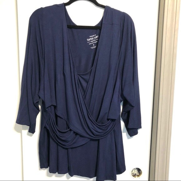 NWOT! TORRID SUPER SOFT NAVY SURPLICE PEPLUM MIDI TOP 5X - Picture 3 of 5